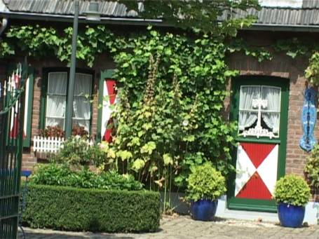 Roerdalen-Herkenbosch NL : Oude boerderijtje ( Alter Bauernhof )